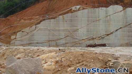 Karamori Gold Granite Quarry